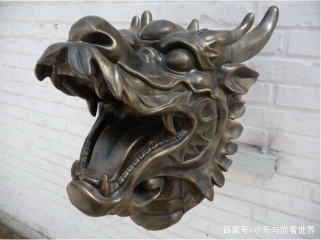 圓明園龍首現(xiàn)身法國，2400萬被華人買下，真假難辨。